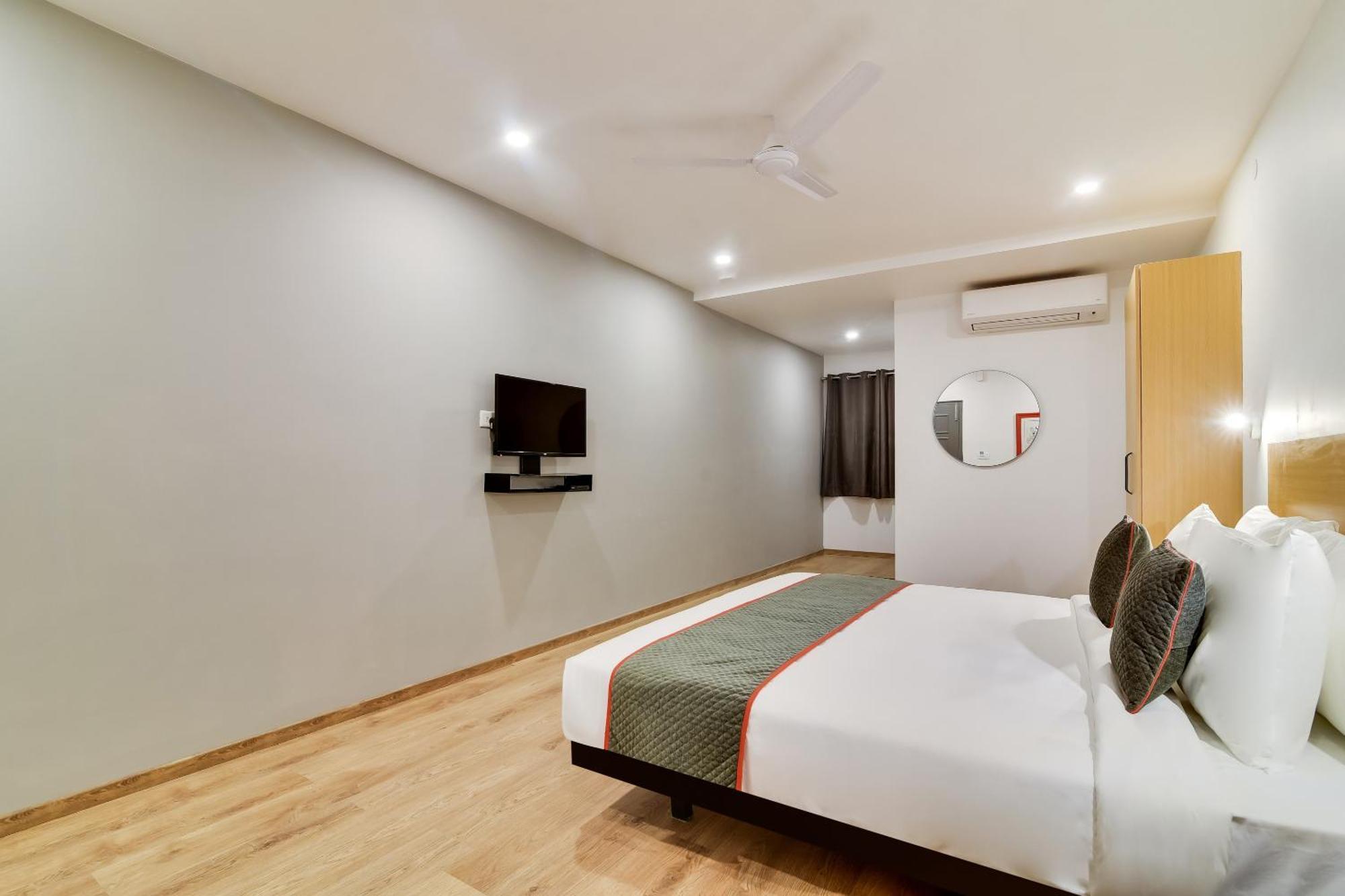 Townhouse Kovilambakkam Chennai Exterior photo