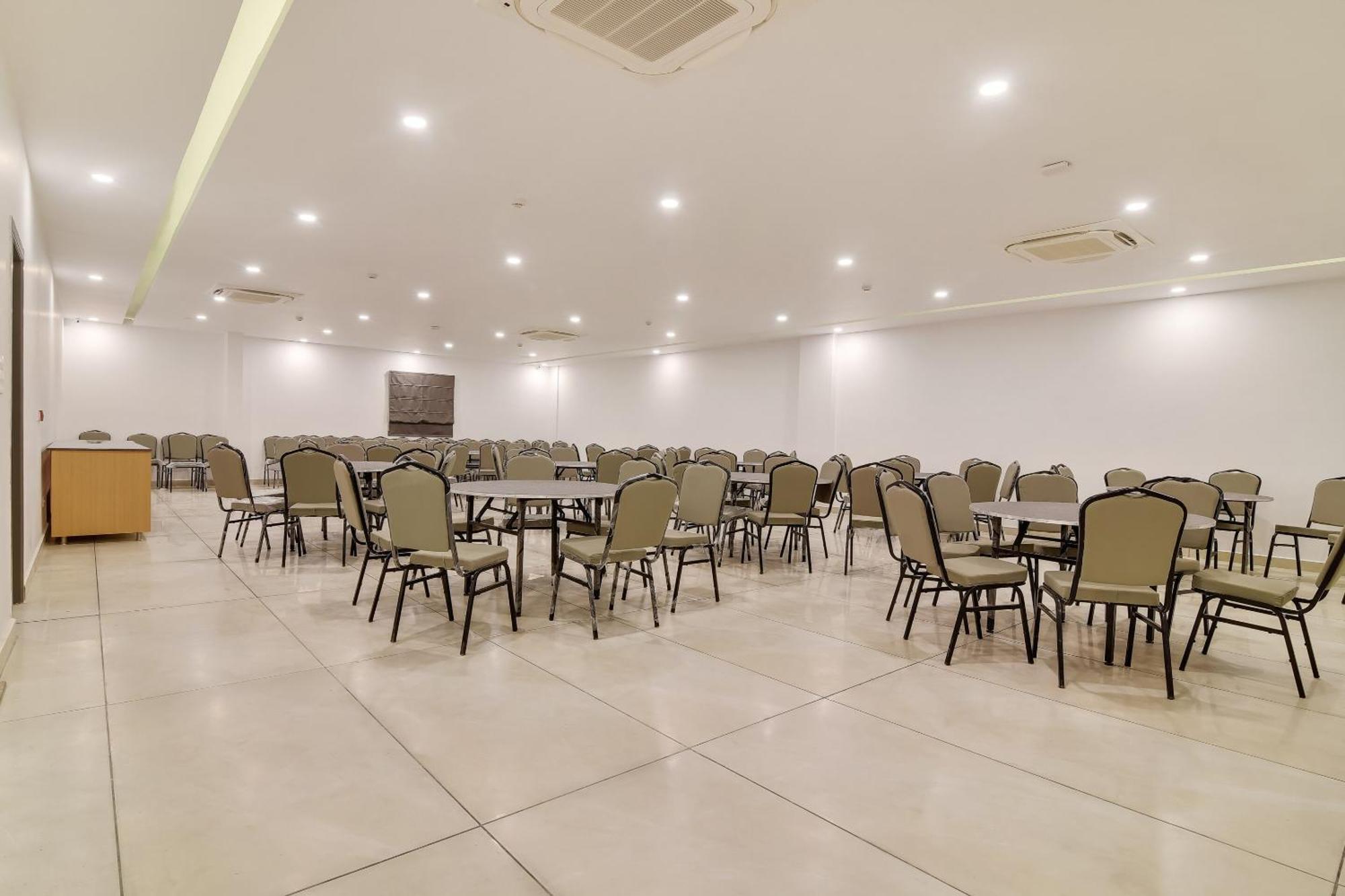 Townhouse Kovilambakkam Chennai Exterior photo